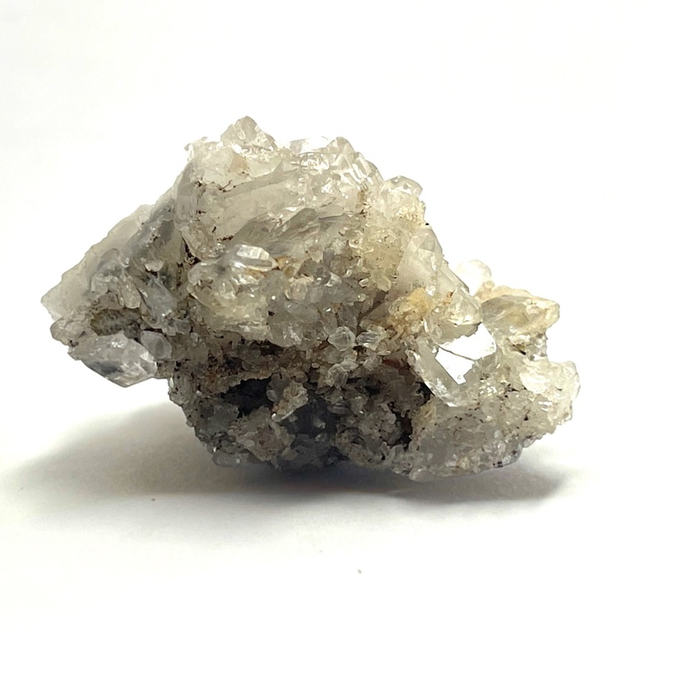 Intricate quartz cluster - Picture 5 of 6